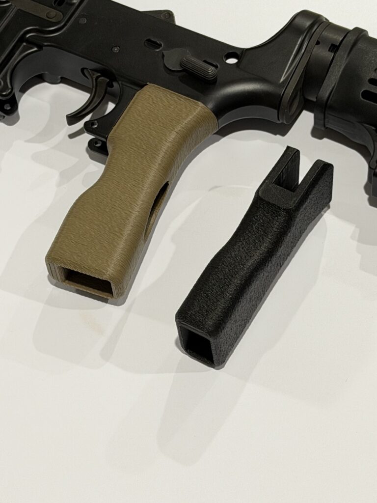 Base detail of the FDE youth AR pattern grip